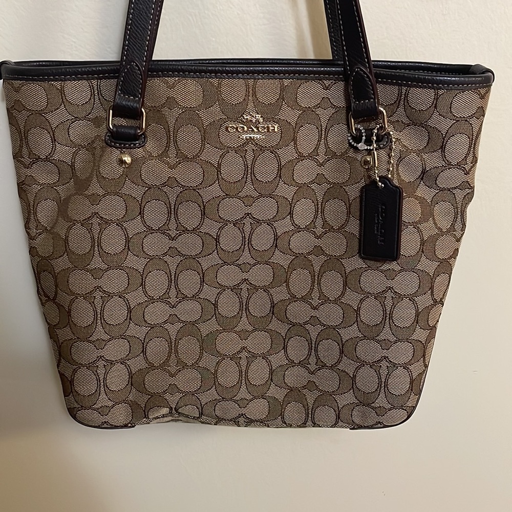 Coach purse